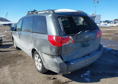 2007 Toyota Sienna Le z USA, uszkodzony, nr VIN 5TDZK23C67S095092